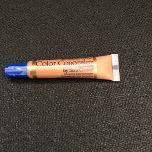 Deep Color Correcting Concealer
